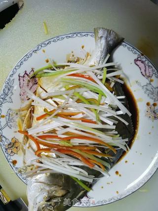 清蒸鲳鱼的做法步骤:6