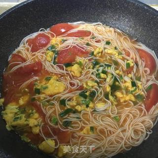 西红柿鸡蛋汤面的做法步骤：8