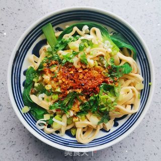 油泼辣子手工面的做法步骤:12
