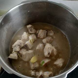 冬瓜排骨汤的做法步骤:11
