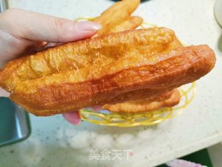 家庭版油条的做法步骤:11