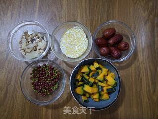 南瓜小米粥的做法步骤:2