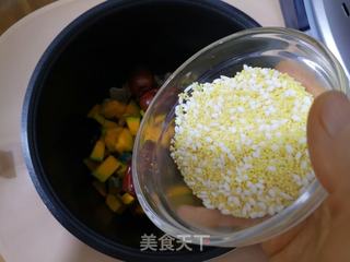 南瓜小米粥的做法步骤:7