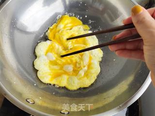 鸡蛋木耳打卤面的做法步骤:6