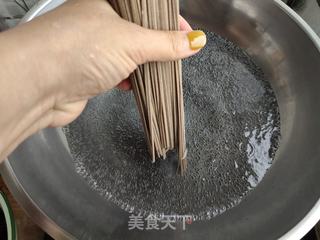 鸡蛋木耳打卤面的做法步骤:17