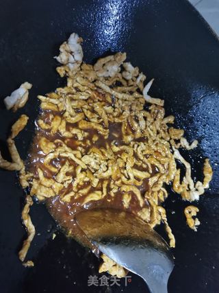 京酱肉丝的做法步骤:13
