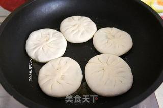 荠菜馅馅饼的做法步骤：7