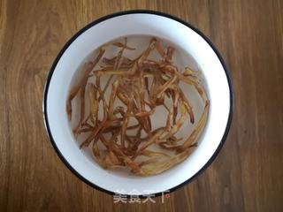 西葫芦鸡蛋煎饺的做法步骤:2