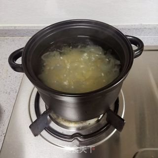 银耳红枣大米粥的做法步骤:4