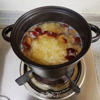 银耳红枣大米粥的做法步骤:6
