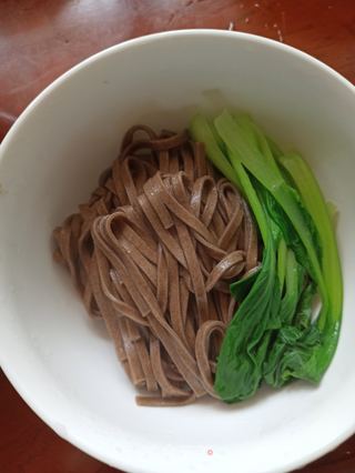 减脂荞麦冷面的做法步骤:7