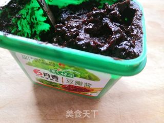 炸鸡蛋酱的做法步骤:2