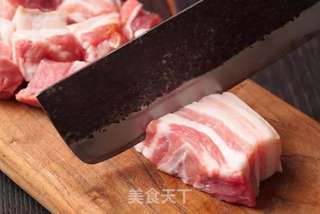 宅在家的日子,大口吃肉吧~的做法步骤:2