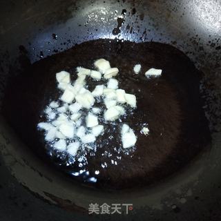 苋菜炒鸡蛋的做法步骤：2