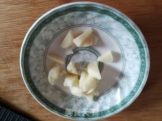 虾仁炒丝瓜的做法步骤:2