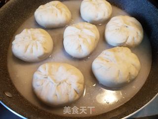 韭菜猪肉生煎包的做法步骤:13