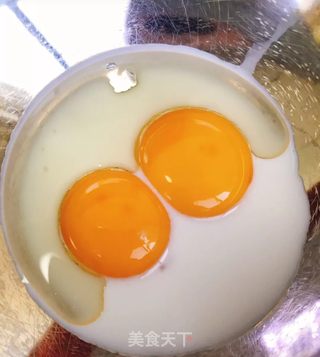 奶香鸡蛋饼的做法步骤:3