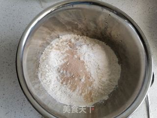 红豆沙发饼的做法步骤：1