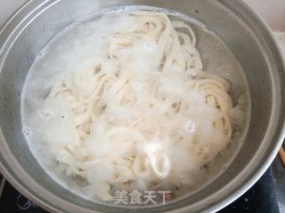 西红柿鸡蛋手擀凉面的做法步骤:4