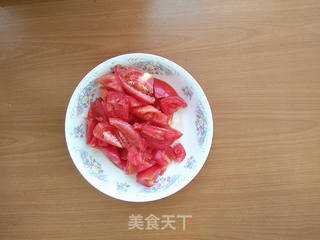 番茄小白菜拌面的做法步骤:2