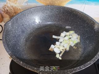 东北农家一锅出的做法步骤:4