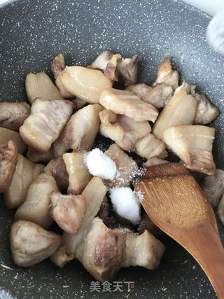 鹌鹑蛋毛豆烧肉的做法步骤：11