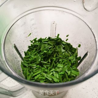 扯韭菜面的做法步骤:3