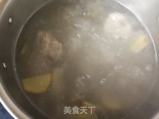 松茸排骨汤的做法步骤：8