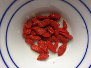 松茸排骨汤的做法步骤：11