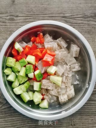 肉皮冻的做法步骤:9