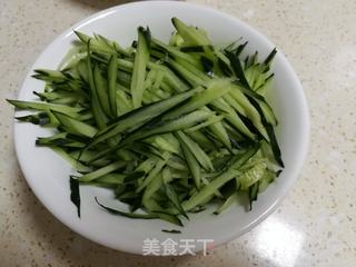 炸酱拌面的做法步骤:3