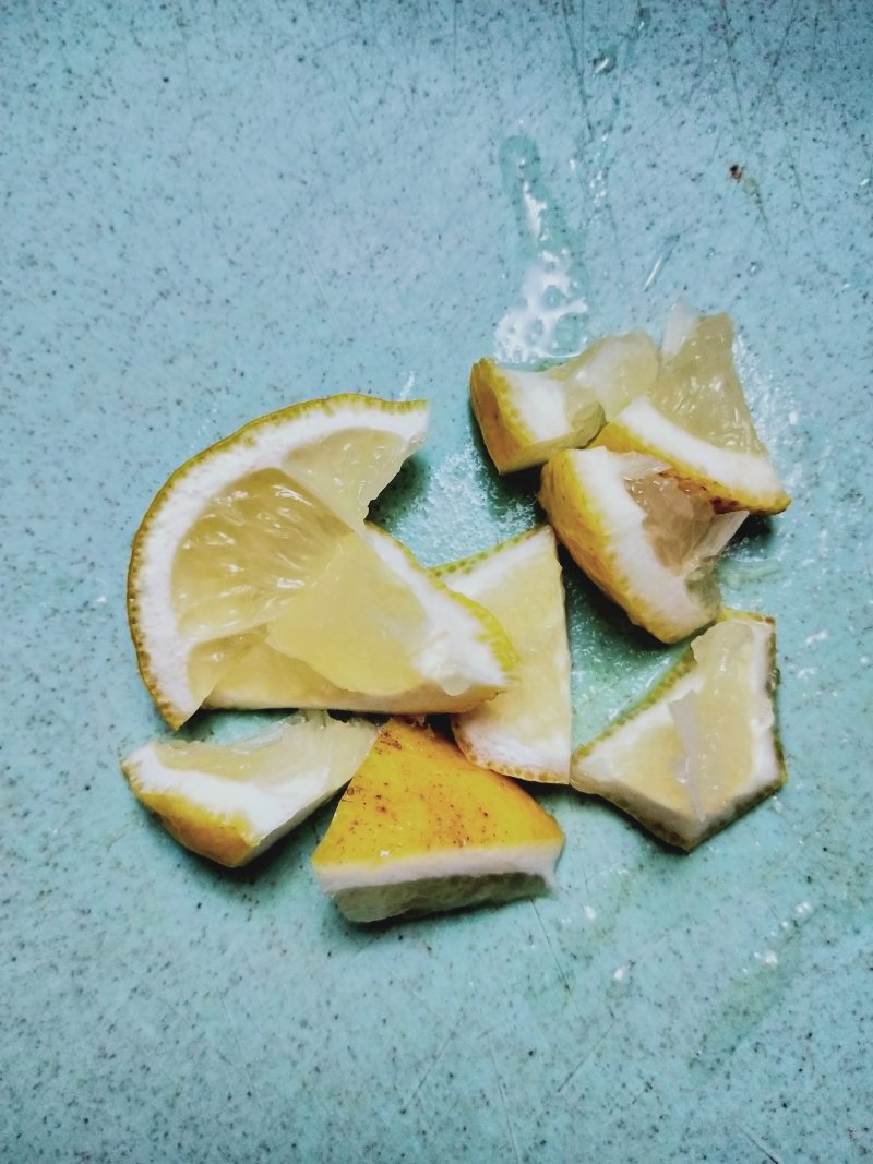 荔枝红茶冰饮的做法步骤：4