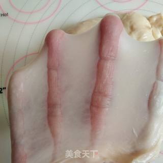 松软咸香的肉松面包卷的做法步骤:4
