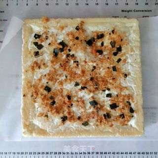 松软咸香的肉松面包卷的做法步骤:14