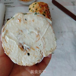 松软咸香的肉松面包卷的做法步骤:17