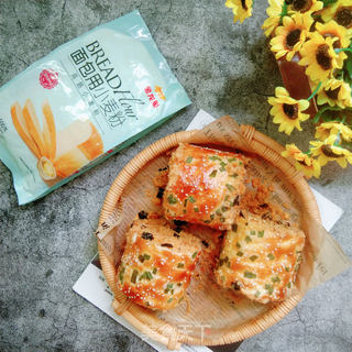 松软咸香的肉松面包卷的做法步骤:18