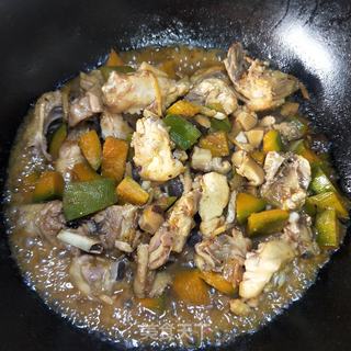 鸡肉香菇南瓜饭的做法步骤:11