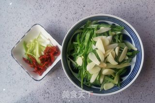 刀豆炒线椒的做法步骤：2