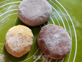 可可花朵馒头的做法步骤:6