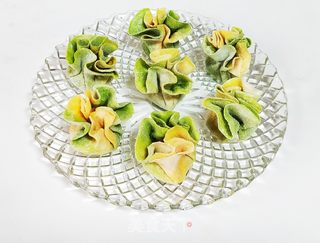 双色烧麦的做法步骤:16