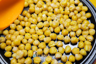 9个月以上辅食紫菜芝麻烤鹰嘴豆的做法步骤:5
