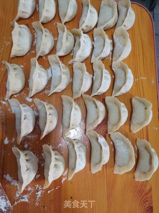 猪肉胡萝卜水饺的做法步骤:7