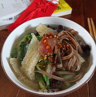 木耳皮肚青菜荞麦汤面的做法步骤：8