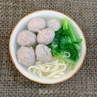 肉丸汤面的做法步骤：9