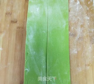 菠菜汁馄饨的做法步骤:5
