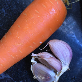 #凉拌豇豆胡萝卜花的做法图解3