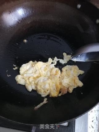 丝瓜番茄鸡蛋面的做法步骤：2