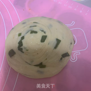 家常葱油饼的做法步骤：24