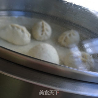 包菜鲜肉包的做法步骤：12