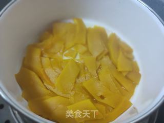 南瓜浓汤的做法步骤:7